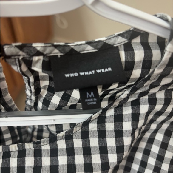 Who What Wear Black and White Checkered Blouse - Picture 5 of 5
